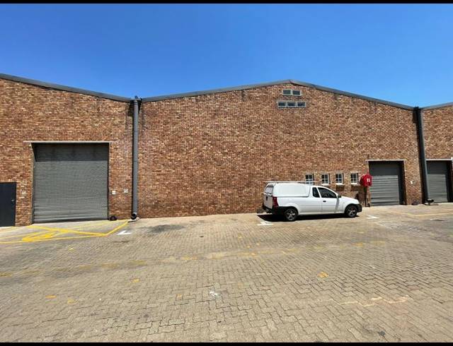 INDUSTRIAL PROPERTY TO RENT IN LYTTELTON